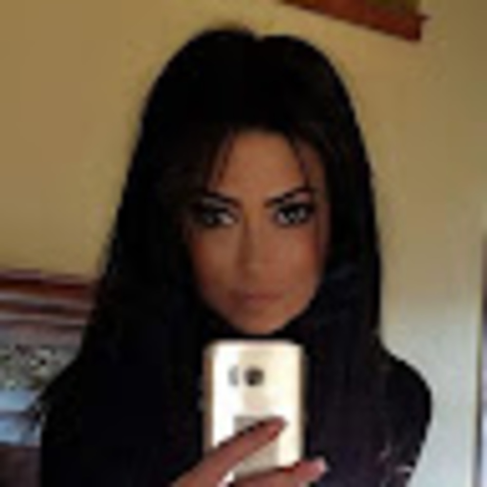 Meet your Posher, Sahar